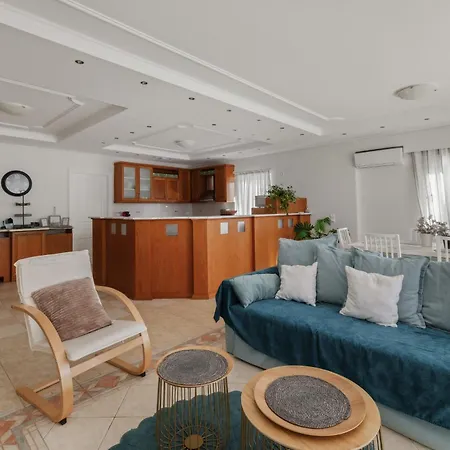 Marine Luxury